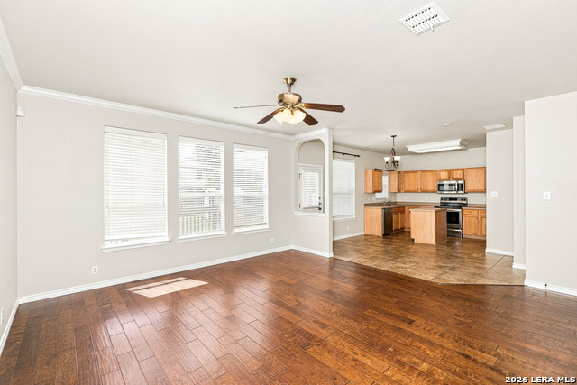 8734 Sonora Pass Property Photo 3
