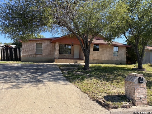 2340 Royal Park Property Photo 3