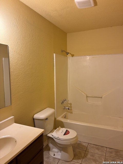 2340 Royal Park Property Photo 10