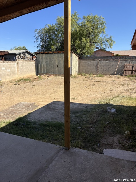 2340 Royal Park Property Photo 15