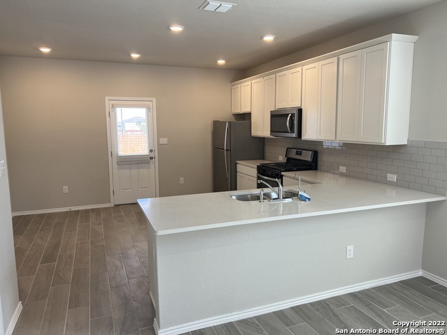 234 Jaycen Property Photo 5