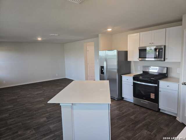 13834 Pease Crossing Property Photo 3