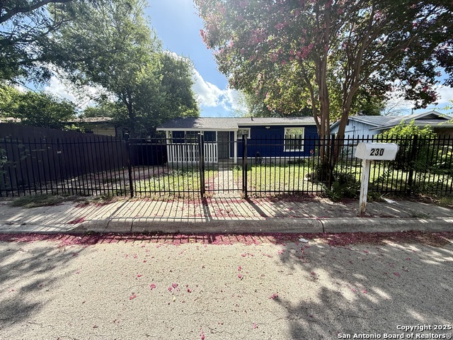 230 S San Gabriel Ave Property Photo 1