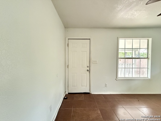 230 S San Gabriel Ave Property Photo 7