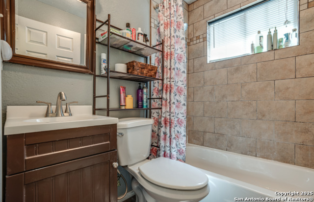230 S San Gabriel Ave Property Photo 15