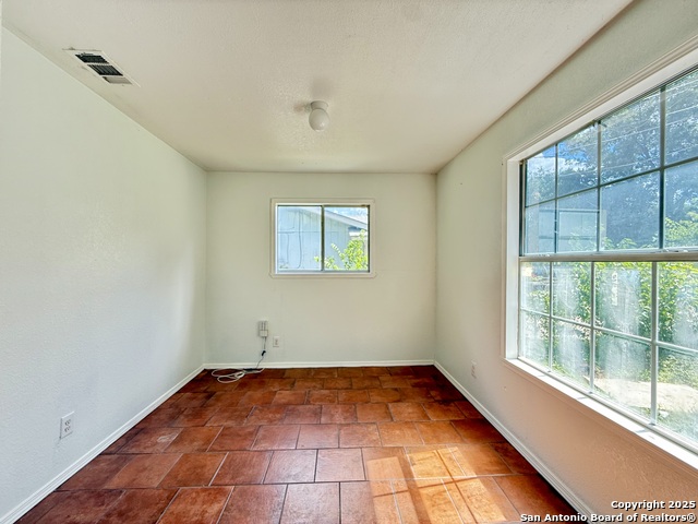 230 S San Gabriel Ave Property Photo 17