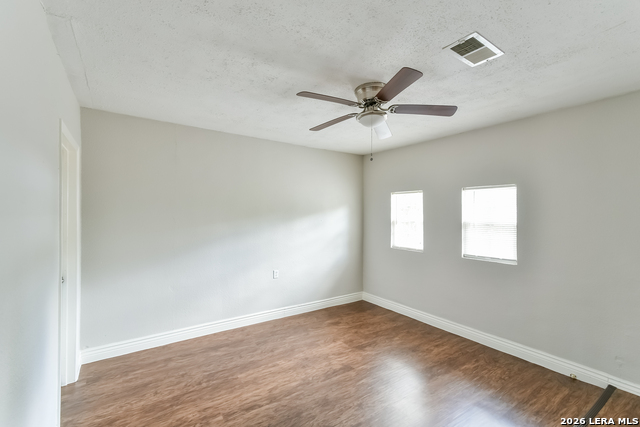 11822 El Sendero Property Photo 9