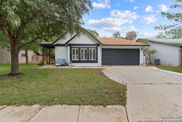 14911 Enchanted Castle Property Photo 1