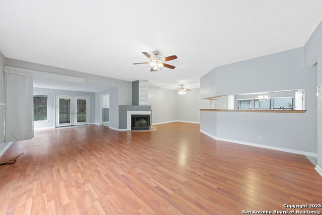 14911 Enchanted Castle Property Photo 6
