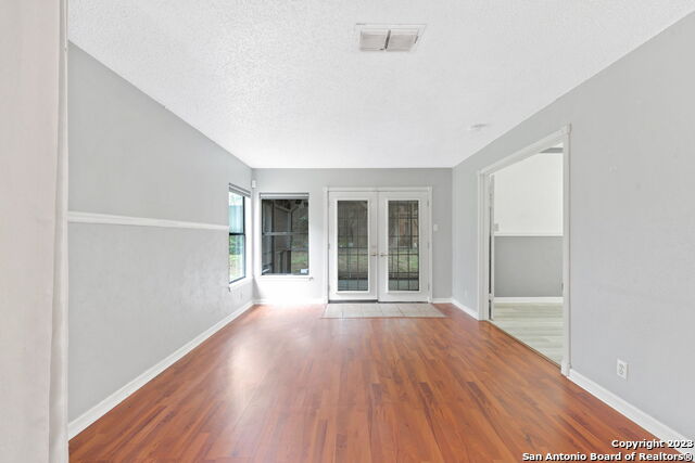 14911 Enchanted Castle Property Photo 10