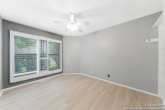 14911 Enchanted Castle Property Photo 26
