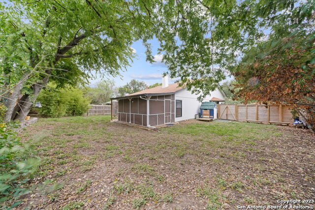 14911 Enchanted Castle Property Photo 33