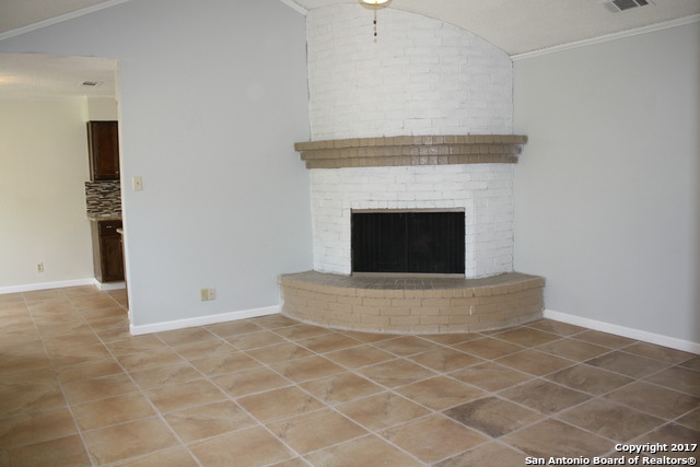 4922 Brookhead Ln Property Photo 3