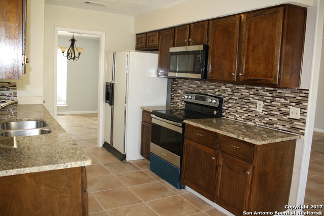 4922 Brookhead Ln Property Photo 7