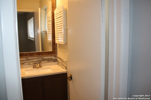 4922 Brookhead Ln Property Photo 9
