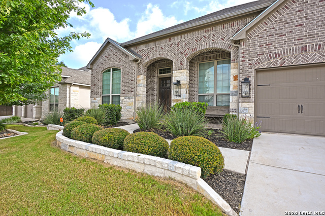 1438 Oaklawn Dr Property Photo 3