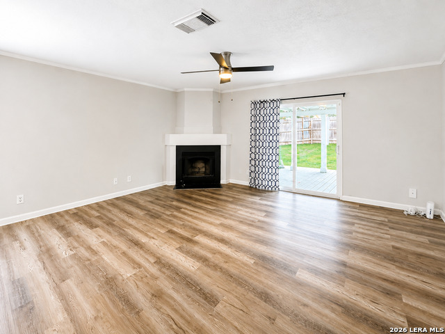 7434 Radford Trl Property Photo 4
