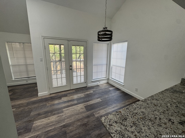 8611 Datapoint Dr Property Photo 3
