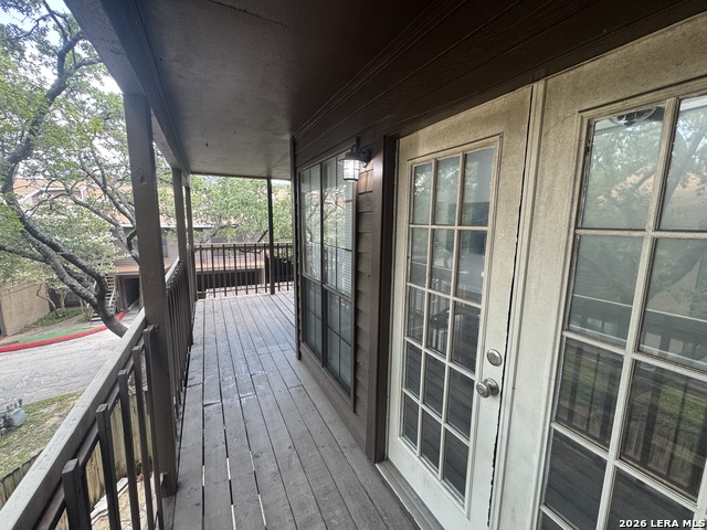 8611 Datapoint Dr Property Photo 5
