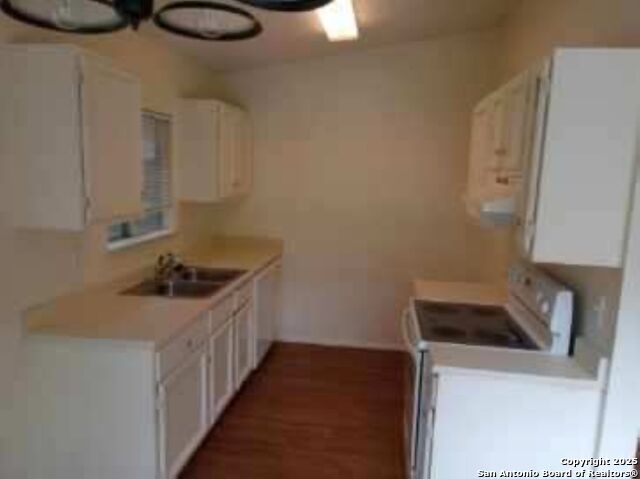 9835 Meadow Way Property Photo 3
