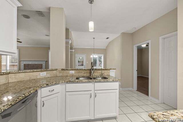 16706 Stones Throw Property Photo 16