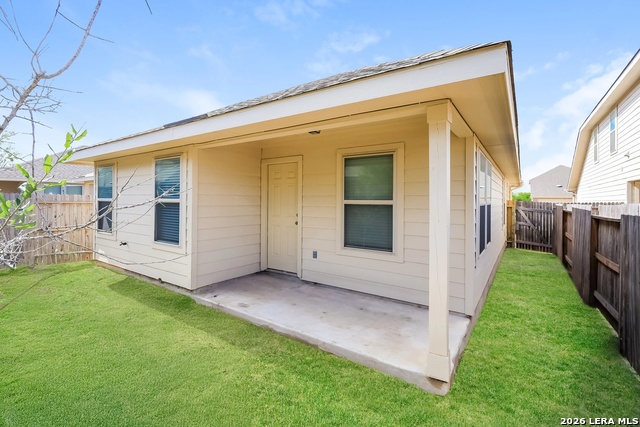10414 Clearwater Way Property Photo 3