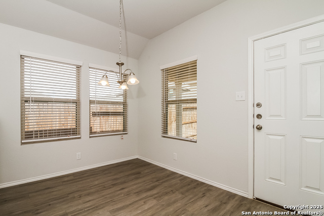 10414 Clearwater Way Property Photo 6