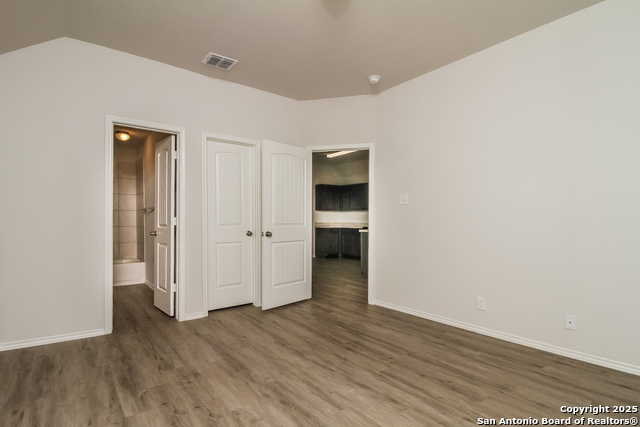 10414 Clearwater Way Property Photo 8