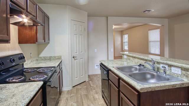 10402 Goose Way Property Photo 3