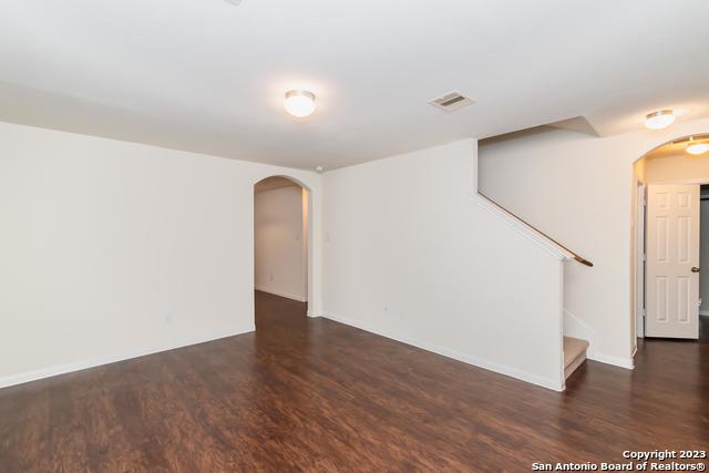 10710 Goose Way Property Photo 5