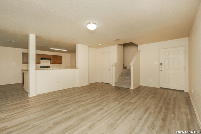 10715 Goose Way Property Photo 4