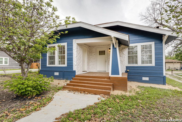 1002 Fulton Property Photo 2