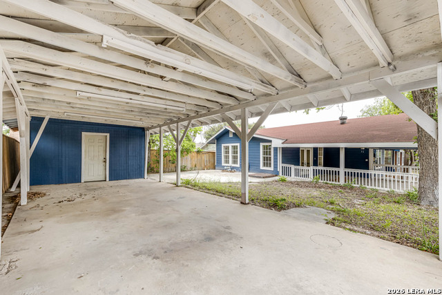 1002 Fulton Property Photo 27