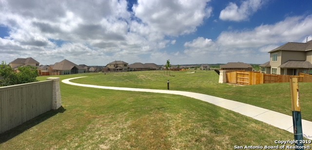 437 Foxtail Vly Property Photo 7