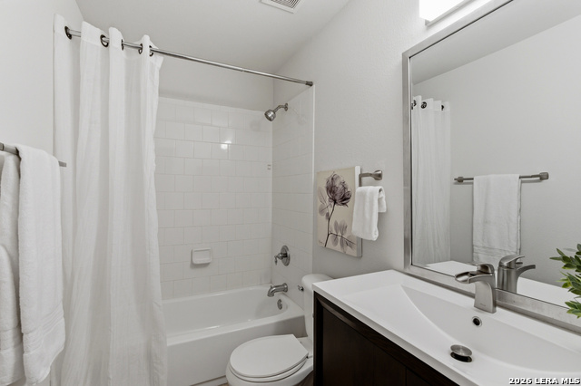 922 Desert Blf Property Photo 45