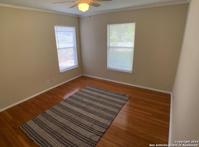 411 Sumner Property Photo 9