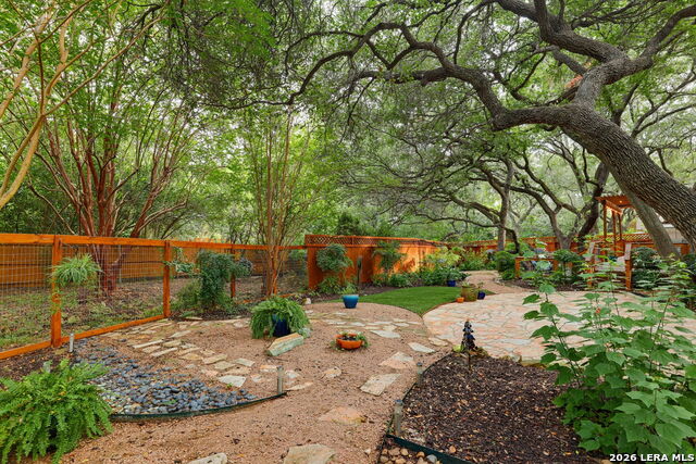 15819 Wolf Creek St Property Photo 33