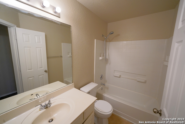 6534 Ithaca Fls Property Photo 27