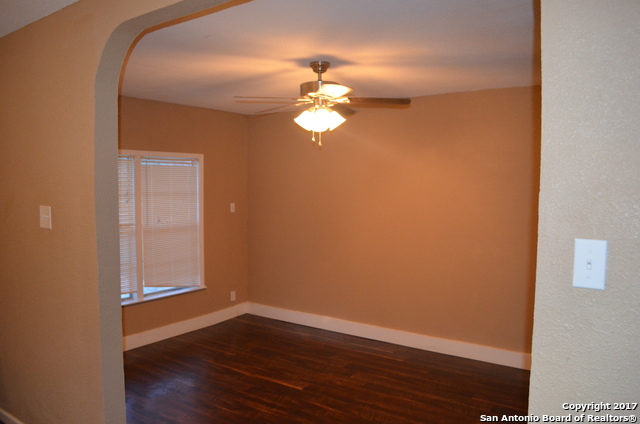 7401 Sage Oak St Property Photo 5