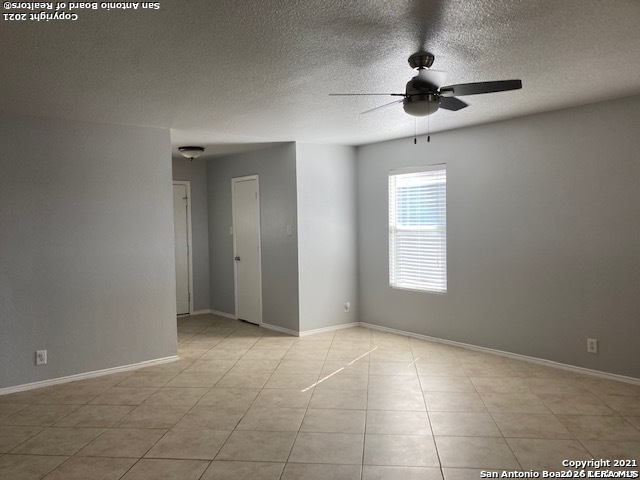 24259 Saffron Plum Property Photo 2