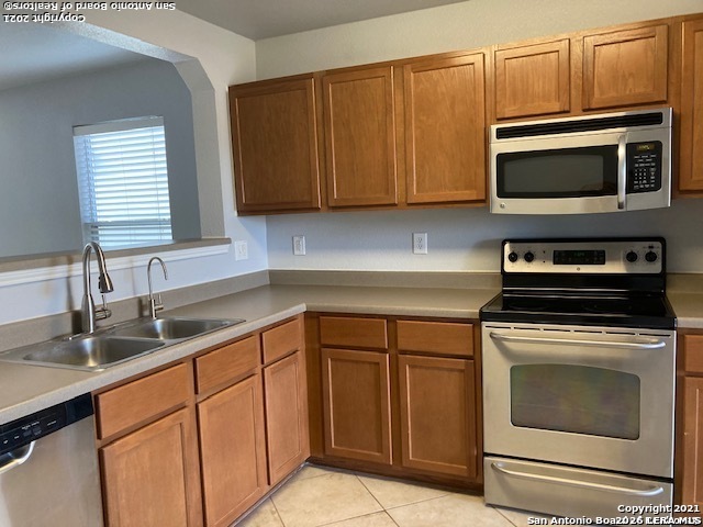 24259 Saffron Plum Property Photo 4