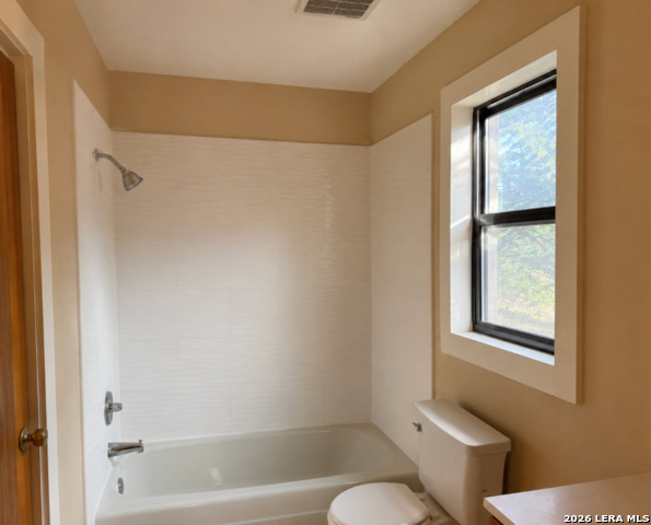 7910 Triple Crown Property Photo 14