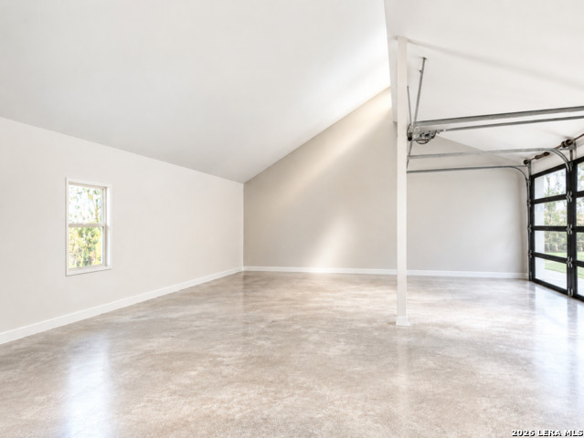 7910 Triple Crown Property Photo 18