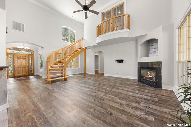 373 Wentworth Property Photo 9