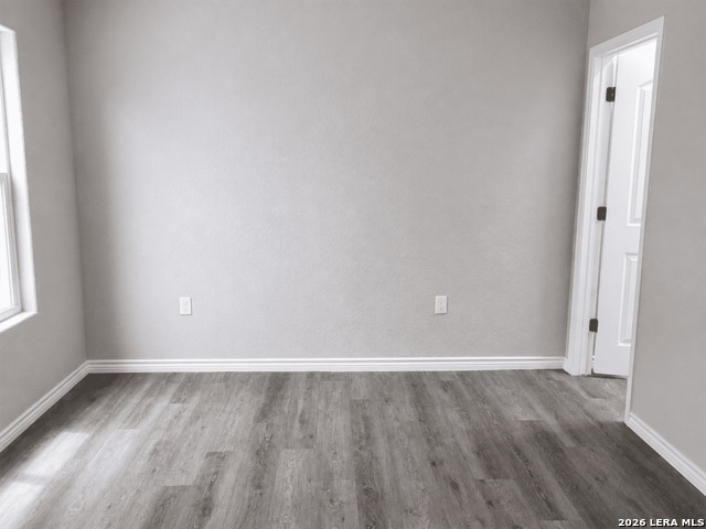 7602 Windsor Oaks Property Photo 4