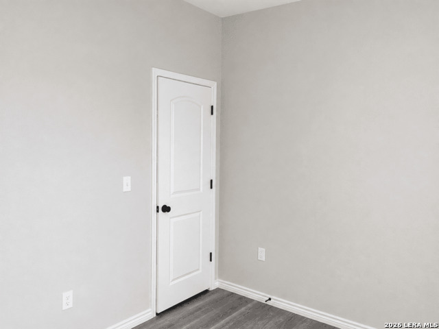 7602 Windsor Oaks Property Photo 11