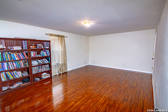 1322 Winston Cv Property Photo 9