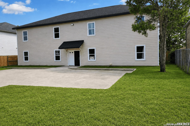 7602 Windsor Oaks Property Photo 11