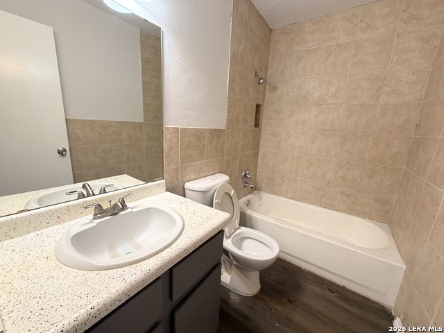 5243 Meadow Rise Property Photo 8