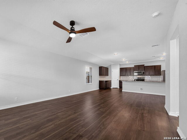 723 Overlook Rdg Property Photo 8
